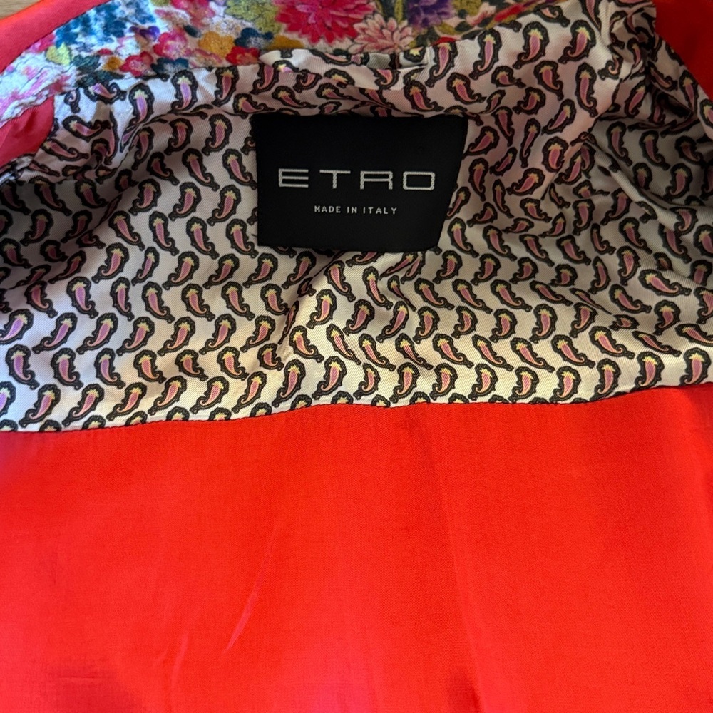 Etro Vibrant Red Jacket With Patterned Lining - image 6